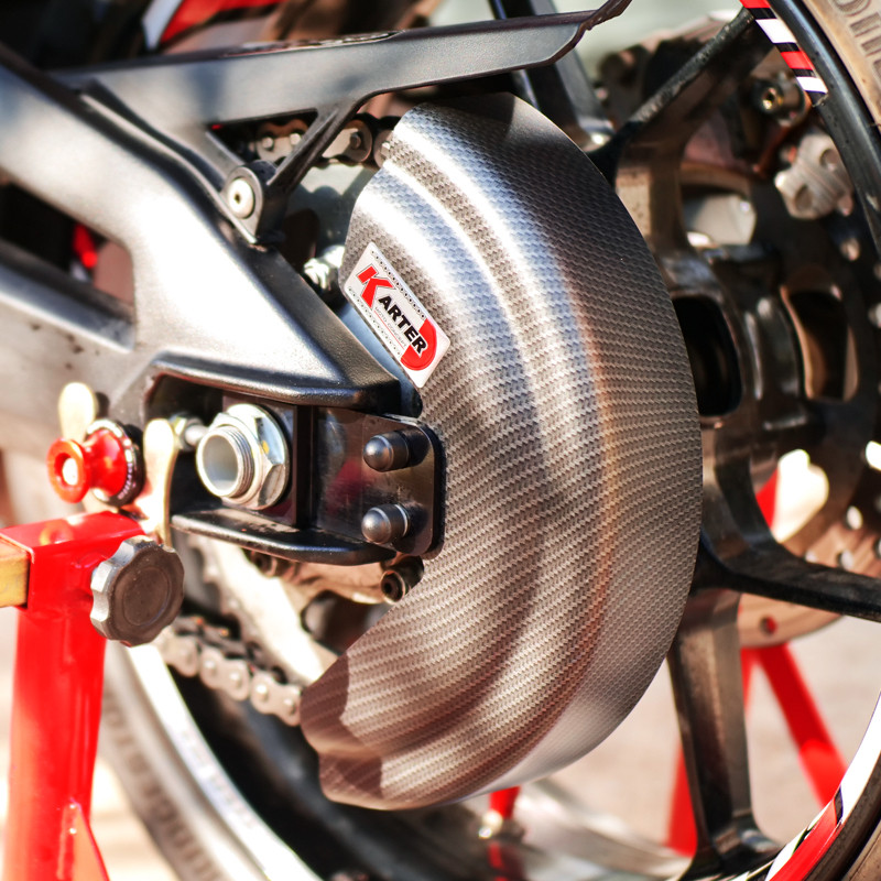 CFMOTO 650 MT - Carbon Look Matt Chain Guard