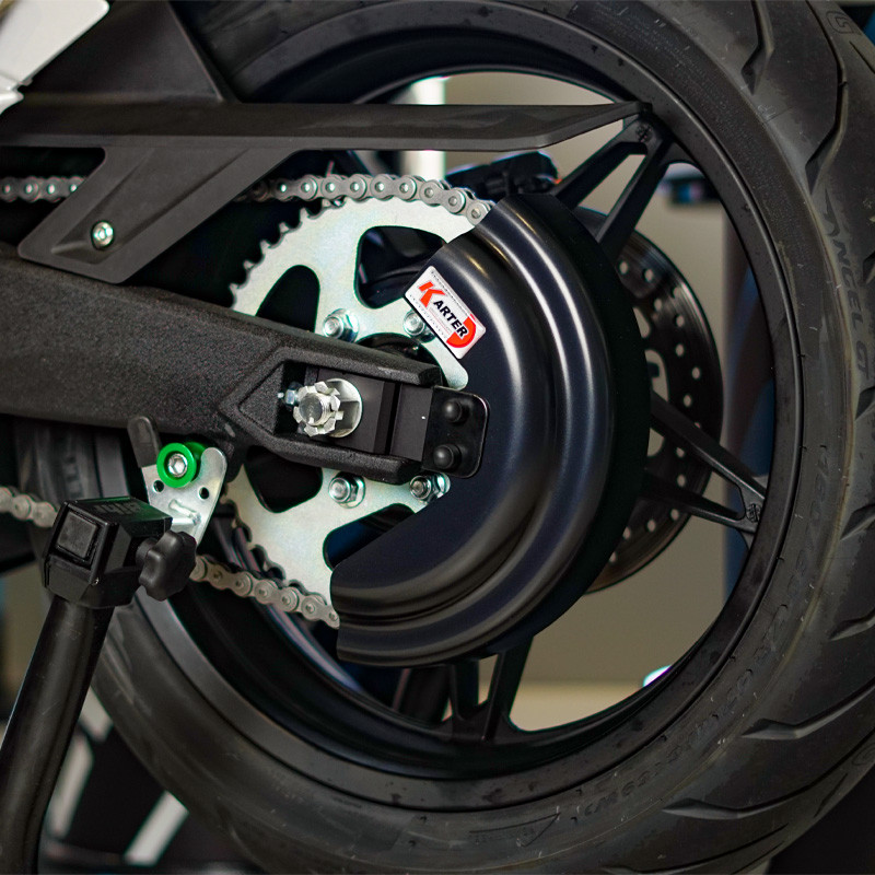 CFMOTO 650 MT - BLACK satin chain guard