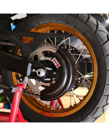 SUZUKI V-STROM 800DE - BLACK satin chain guard