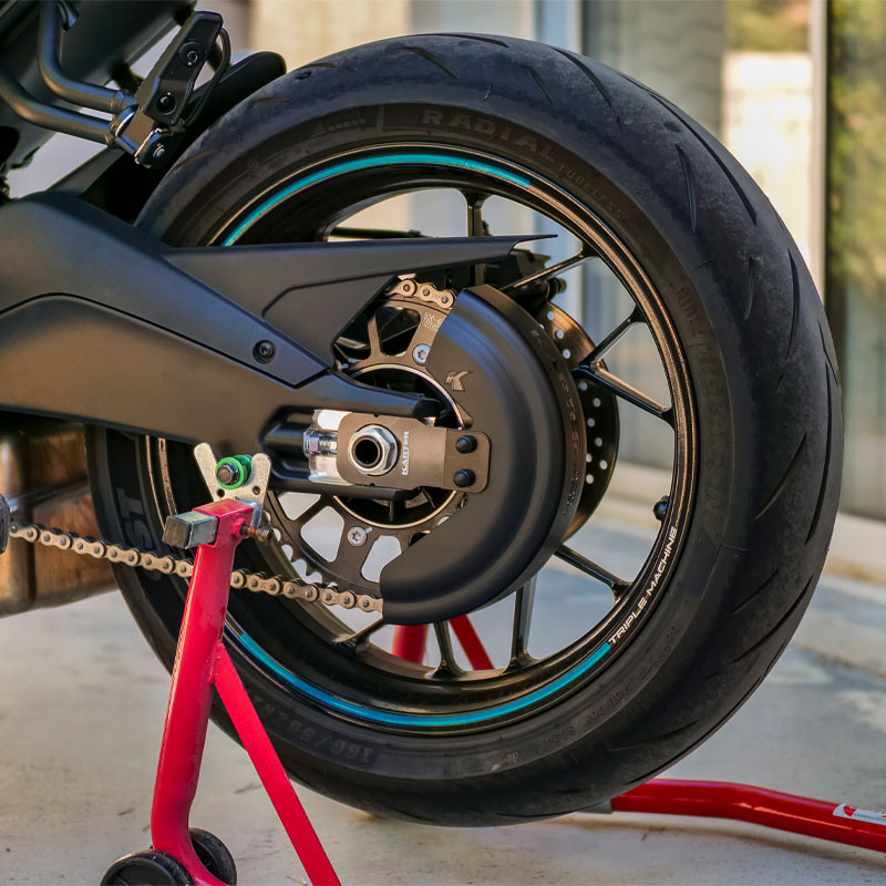 CFMOTO 675SR-R from 2024 - BLACK chain guard