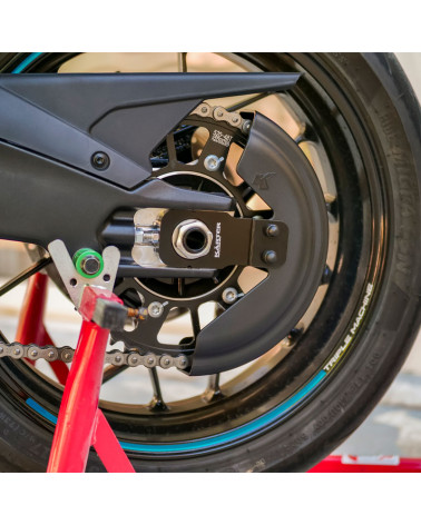 CFMOTO 675SR-R from 2024 - BLACK chain guard